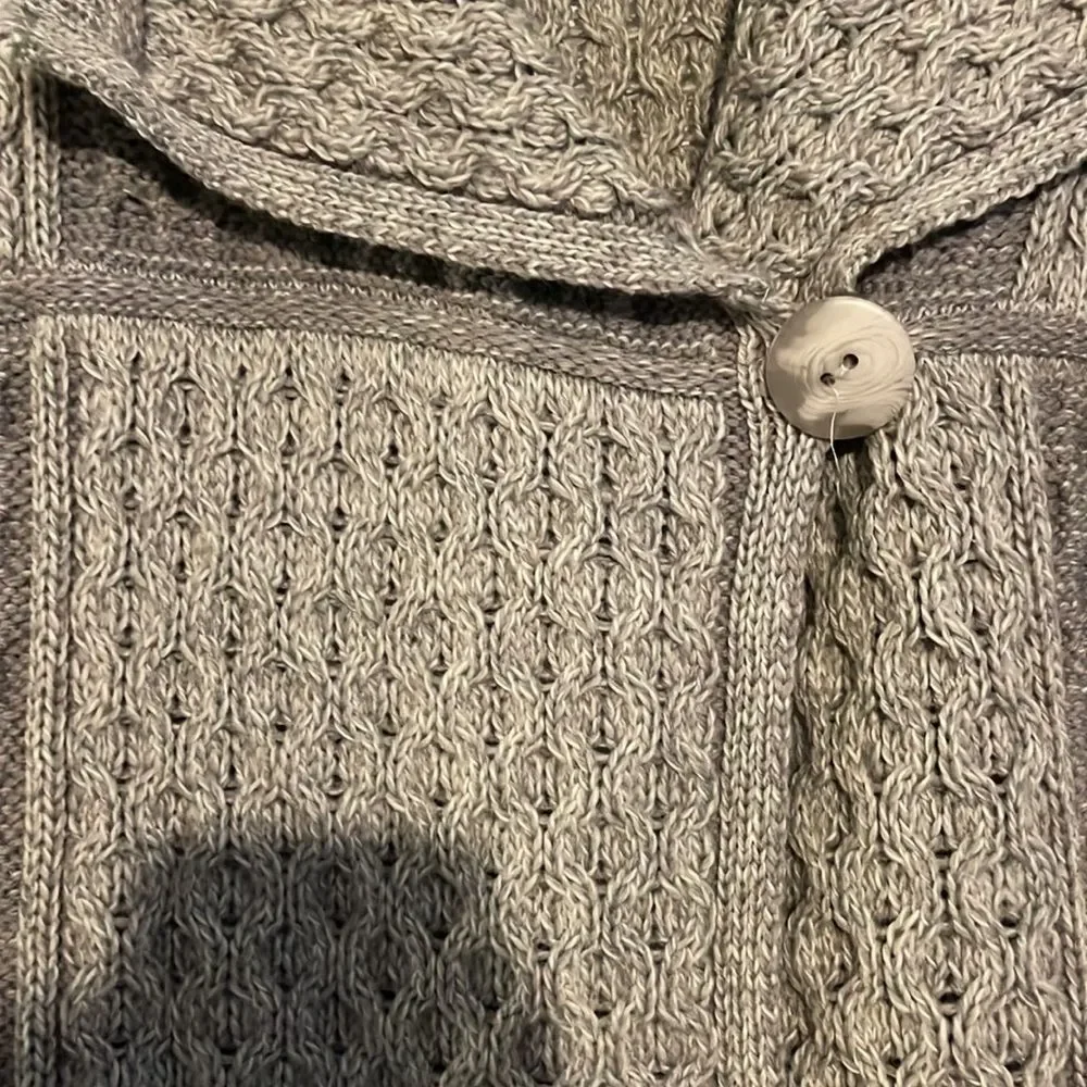 Like new authentic Irish sweater jacket - Picture 3 of 6